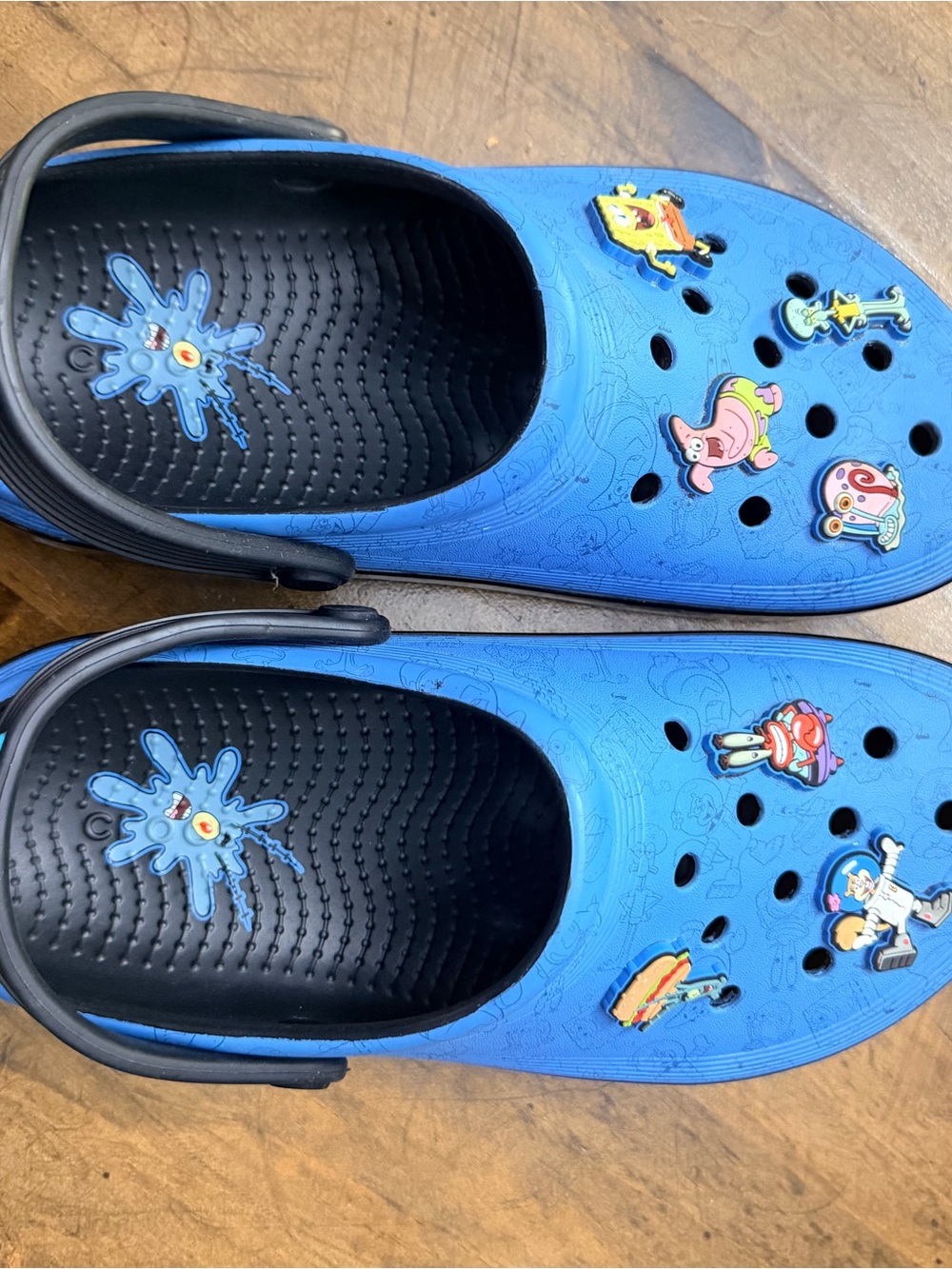 CROCS Kids Blue Slip-On SpongeBob Clogs with Character Jibbitz
